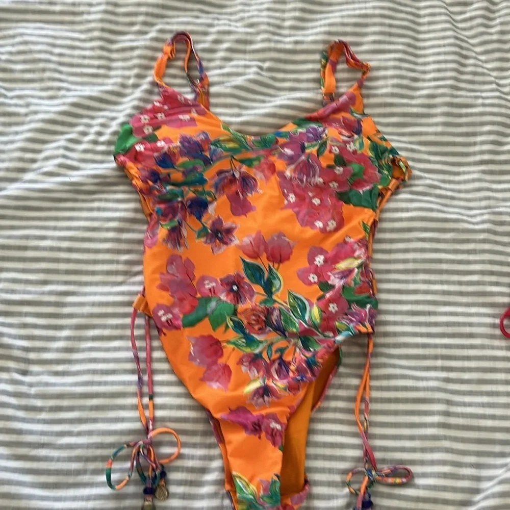 Matthew Williamson One Piece Swimsuit. Size 14 - Picture 2 of 9